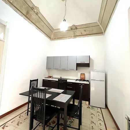 דירות טרפאני Cortile Bassi 185 מראה חיצוני תמונה