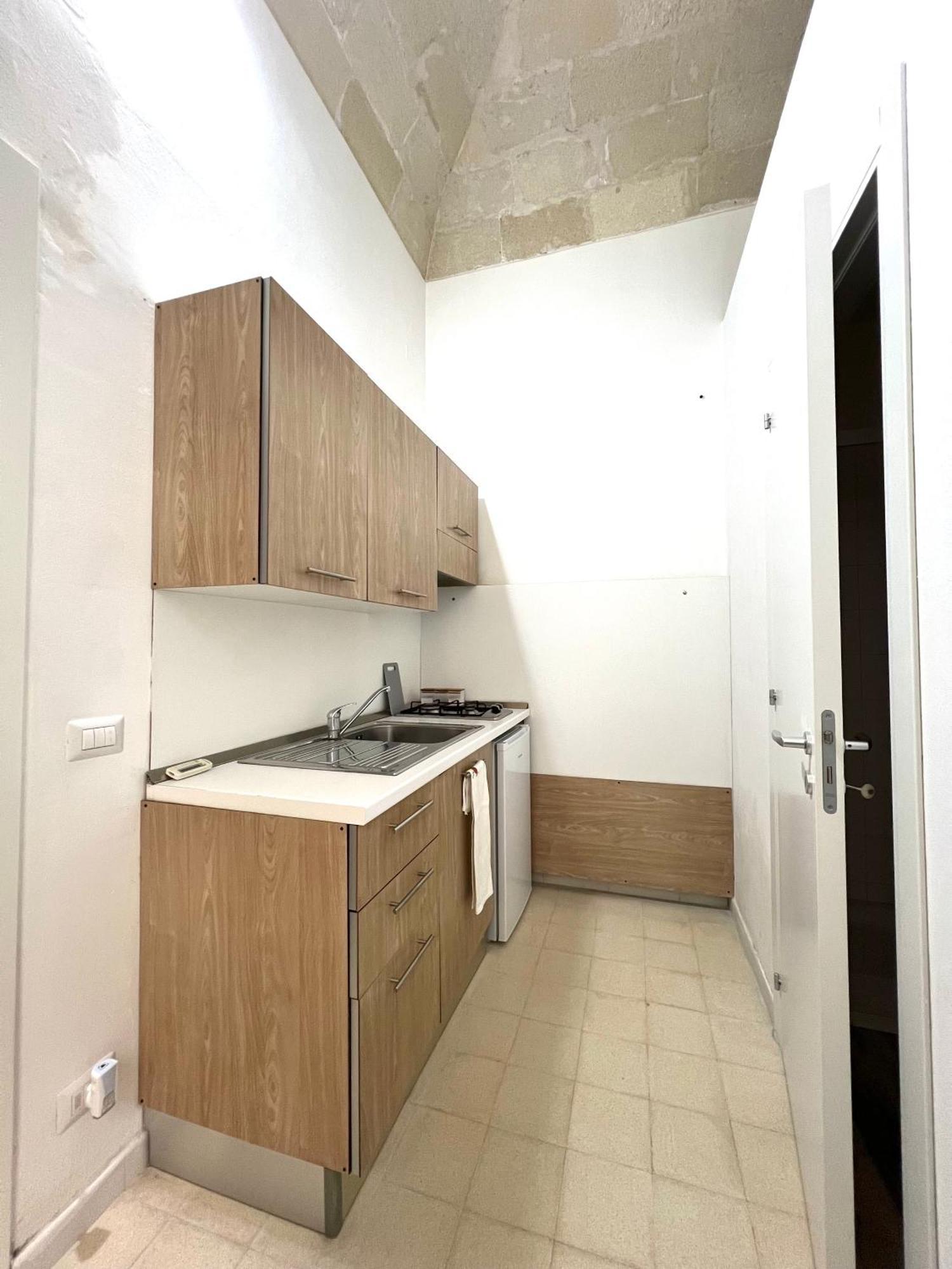 דירות טרפאני Cortile Bassi 185 מראה חיצוני תמונה
